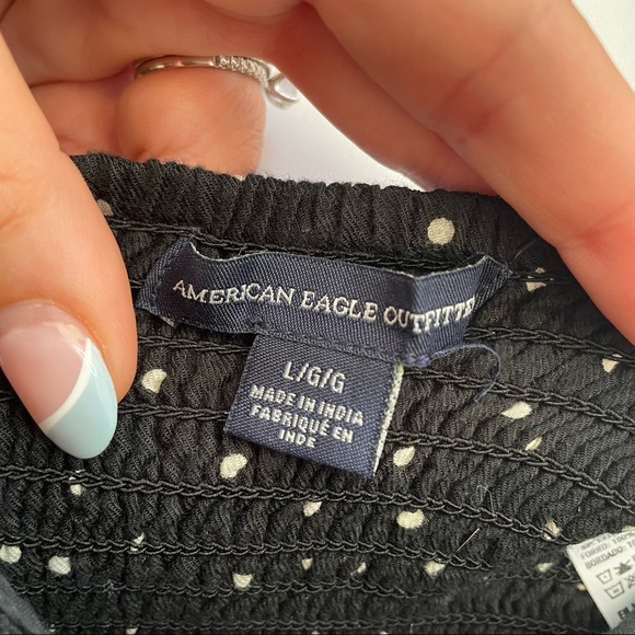 American Eagle L Crop Top Black White Polka Dot Eyelet Scalloped Ruffle V-Neck - Picture 7 of 9